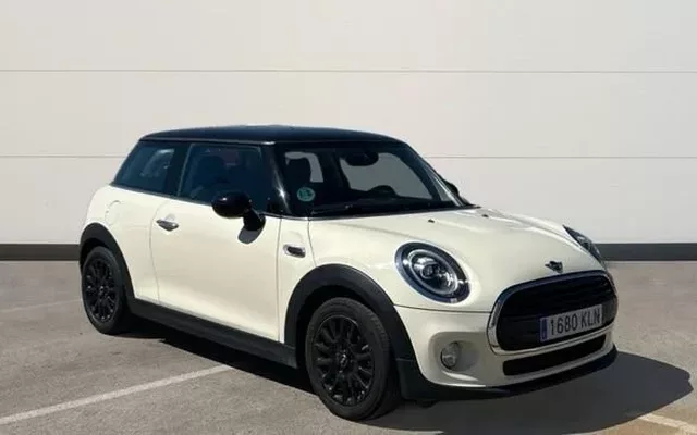 MINI Cooper 1.5 COOPER D 116 3P