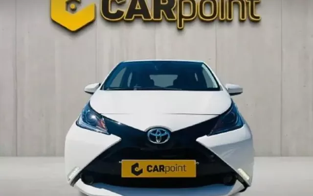 Toyota Aygo 2016 1.0 X-Play Plus