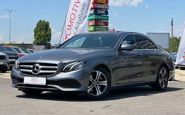 Mercedes-Benz Clasa E 2018 200 4MATIC