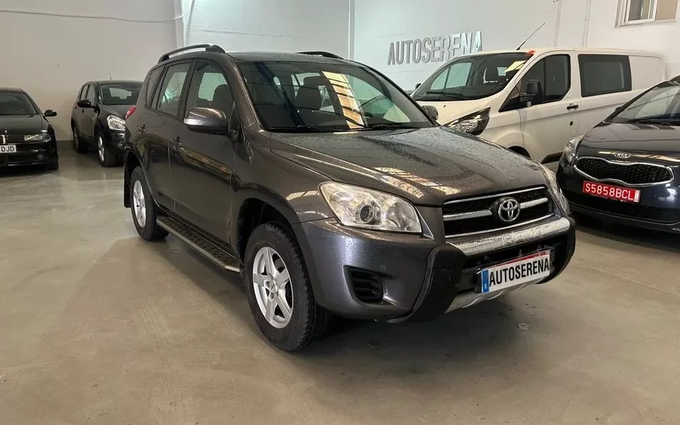 TOYOTA RAV-4 RAV-4 2.2D-4D Active 4x4 - 11990€ en Badajoz