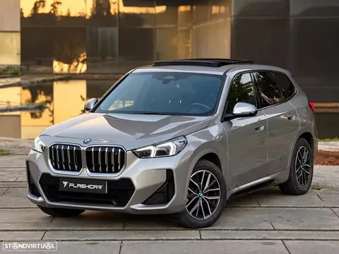 BMW iX1 xDrive30 Pack Desportivo M