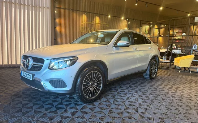 Mercedes-Benz GLC 250 d 4Matic 9G-TRONIC Edition 1