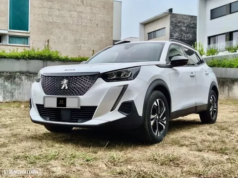 Peugeot 2008 BlueHDi 110 Allure Pack