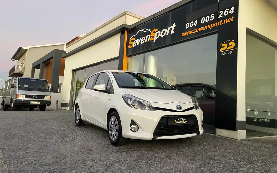 Toyota Yaris 1.5 HSD Active