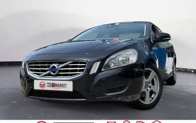 VOLVO S60 S60 D3 Kinetic