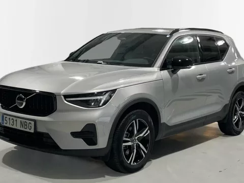 VOLVO XC40 XC40 2.0 B3 PLUS DARK AUTO 5P
