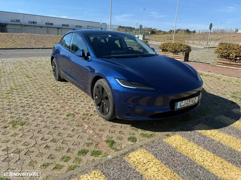 Tesla Model 3 Long Range Tração Integral Premium