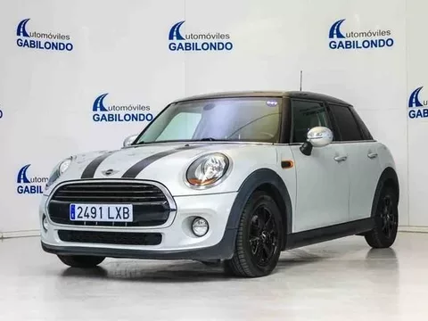 MINI Mini COOPER D 5 PUERTAS