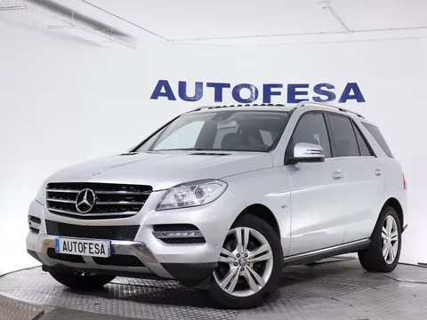 Mercedes-benz ML250 CLASE ML 250 EDITION BLUETEC 4MATIC 204CV AUTO 5P S/S # TECHO ELE, NAVY, PARKTRONIC