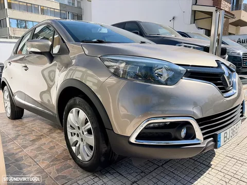 Renault Captur 0.9 TCE Exclusive
