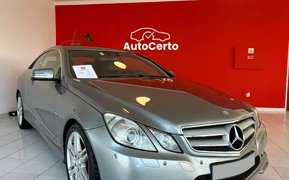 Mercedes-Benz E 250 CDi Elegance BlueEfficiency Auto