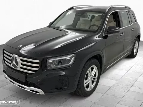 Mercedes-Benz GLB 200