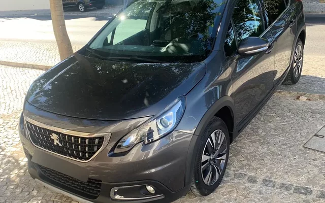 Peugeot 2008 1.6 BlueHDi Allure