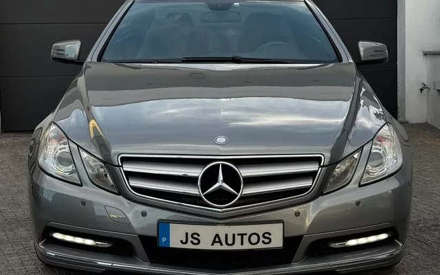 Mercedes-Benz E 220 CDI DPF BlueEFFICIENCY 7G-TRONIC Avantgarde