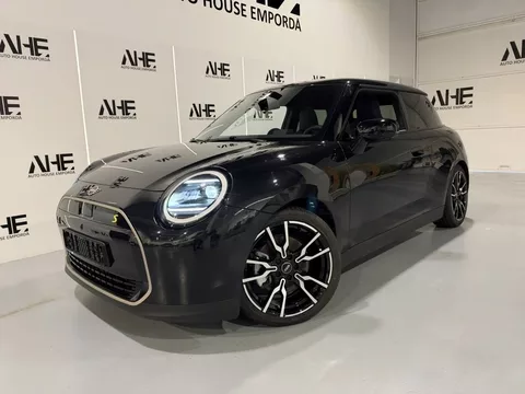 MINI Mini Mini Cooper SE Favoured - 34990€ en Palafrugell