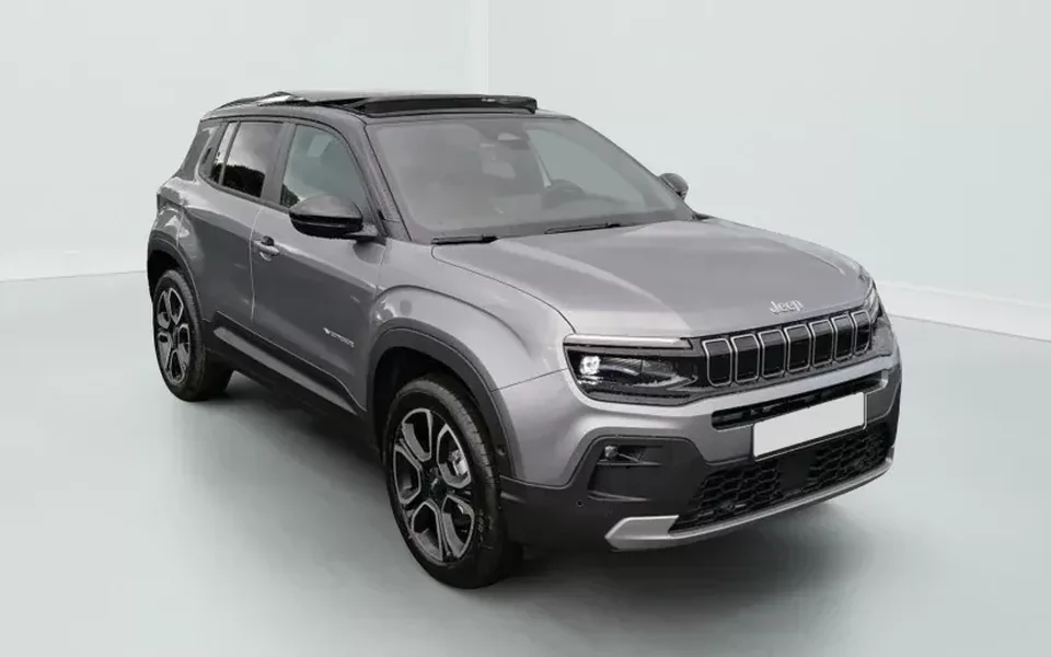 Jeep Avenger 1.2 T3 E-HYBRID 110 BVR SUMMIT Zéro km immatriculé