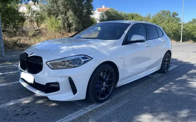 BMW 116 2022 SportM 50 anos