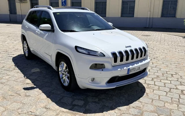 JEEP Cherokee Cherokee 3.2 Limited 4x4 ADI 271 Aut.