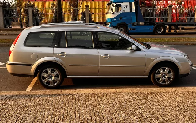 Ford Mondeo SW 2.0 TDCi Ghia