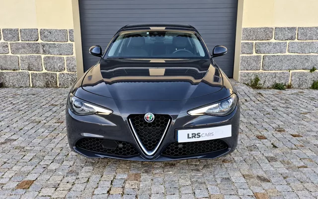Alfa Romeo Giulia 2.2 D Super