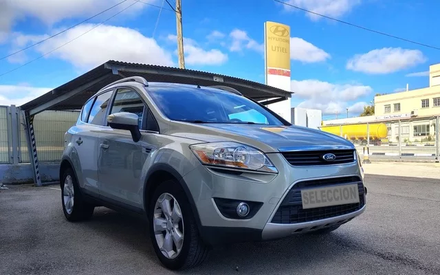 FORD Kuga Kuga 2.0TDCI Trend 4WD - 9900€ en Utiel