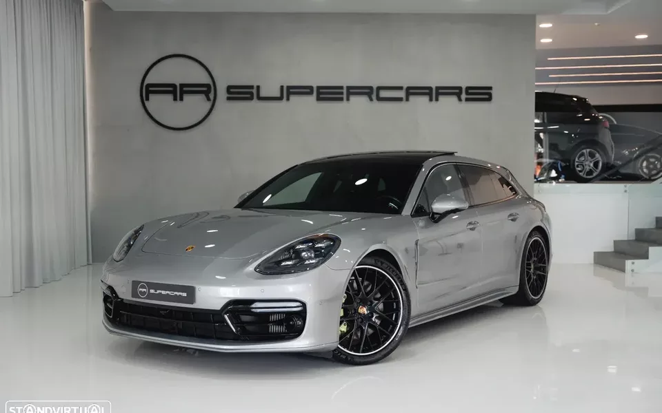 Porsche Panamera Sport Turismo 4 E-Hybrid Edition 10 Anos