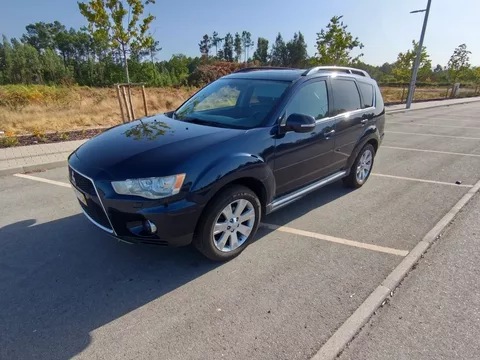 Mitsubishi Outlander 2.2 DI-D Instyle