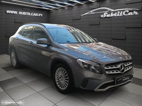 Mercedes-Benz GLA 250 4-Matic Style