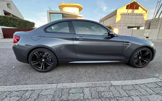 BMW M2 Auto