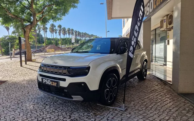 Jeep Avenger 54 kWh Summit
