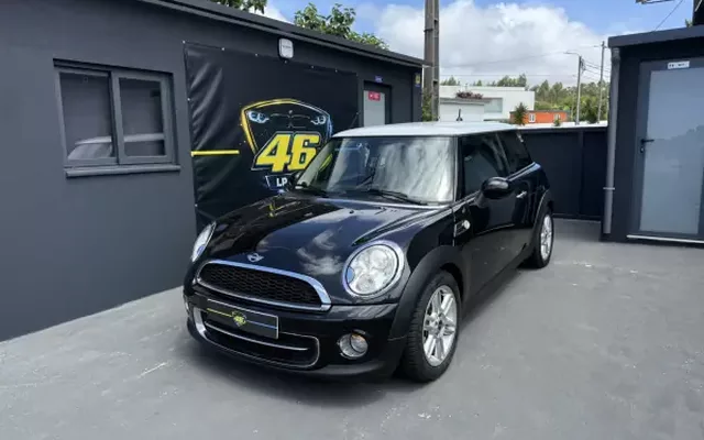 MINI Cooper 2012 Cooper D