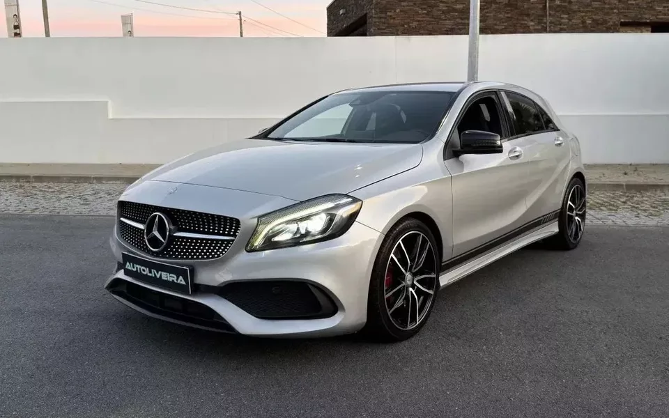 Mercedes-Benz A 220 d 7G-DCT AMG Line