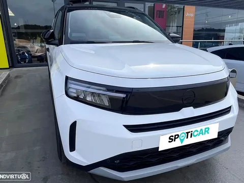 Opel Frontera 1.2 Hybrid GS eDCT