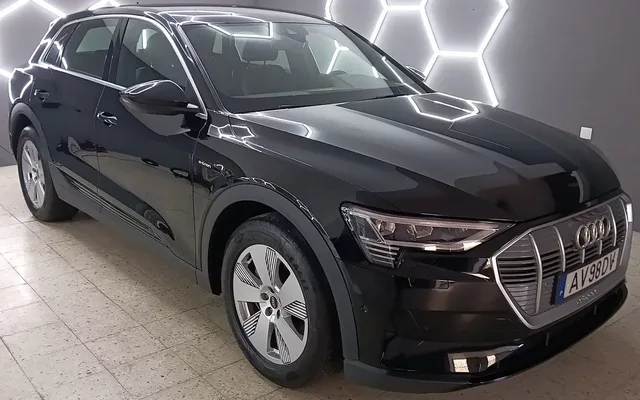 Audi e-tron 55 quattro S line