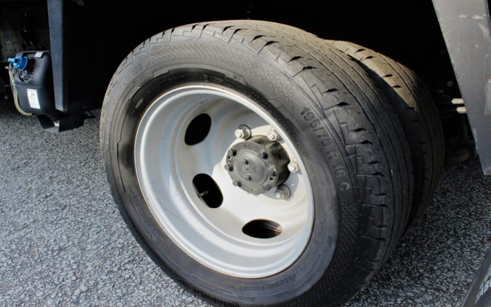 Mitsubishi Canter Canter Feb01e 3c15 D 7lug