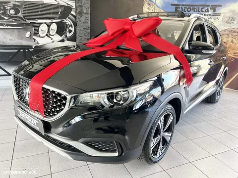 MG ZS Luxury