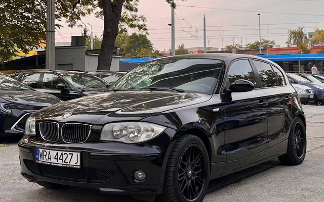 BMW E87 118i