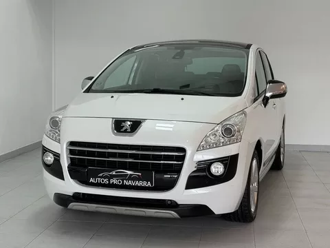 PEUGEOT 3008 HYbrid4 Limited Edition