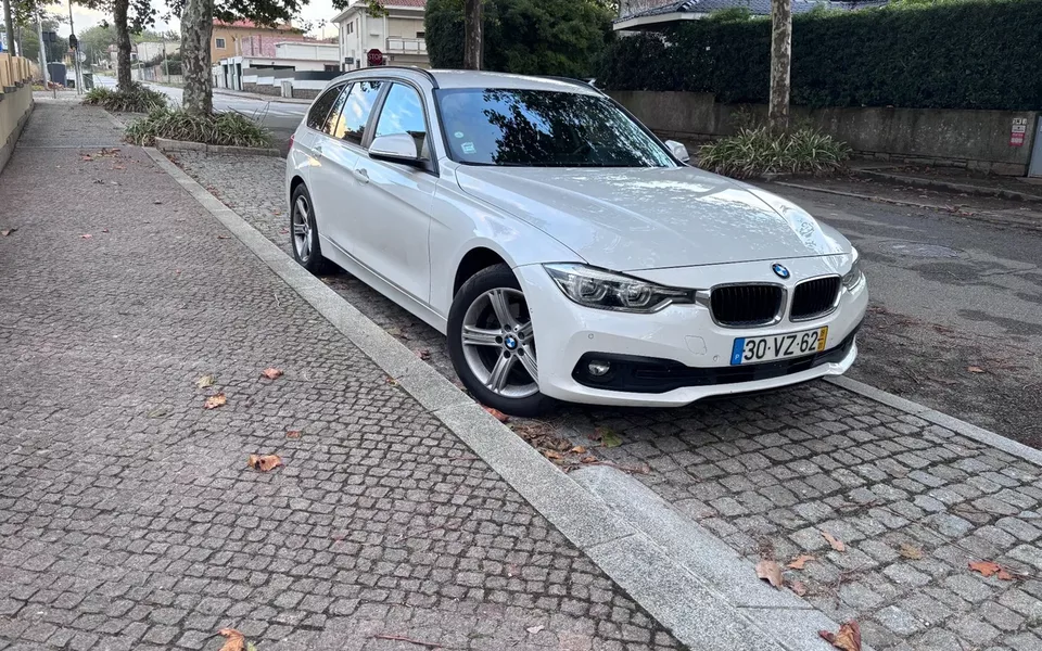 BMW 320