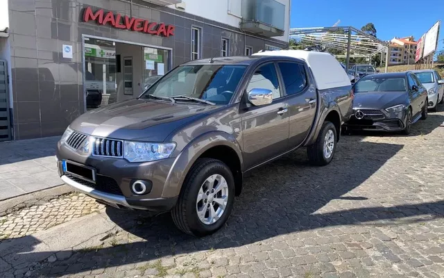 Mitsubishi L200 Pick Up 4x4 Auto DPF Intense Cabine Dupla