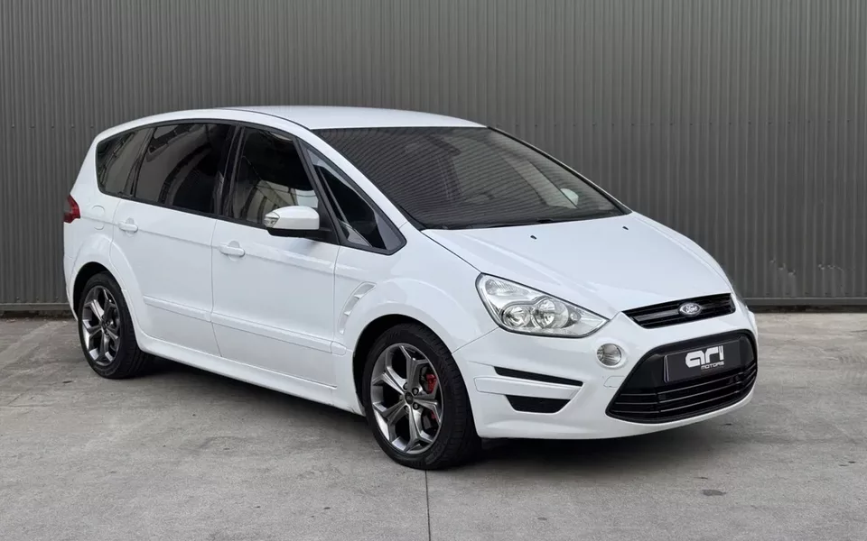 Ford S-Max 2.0 TDCi DPF Titanium