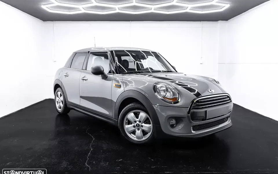 MINI 3 Portas One D