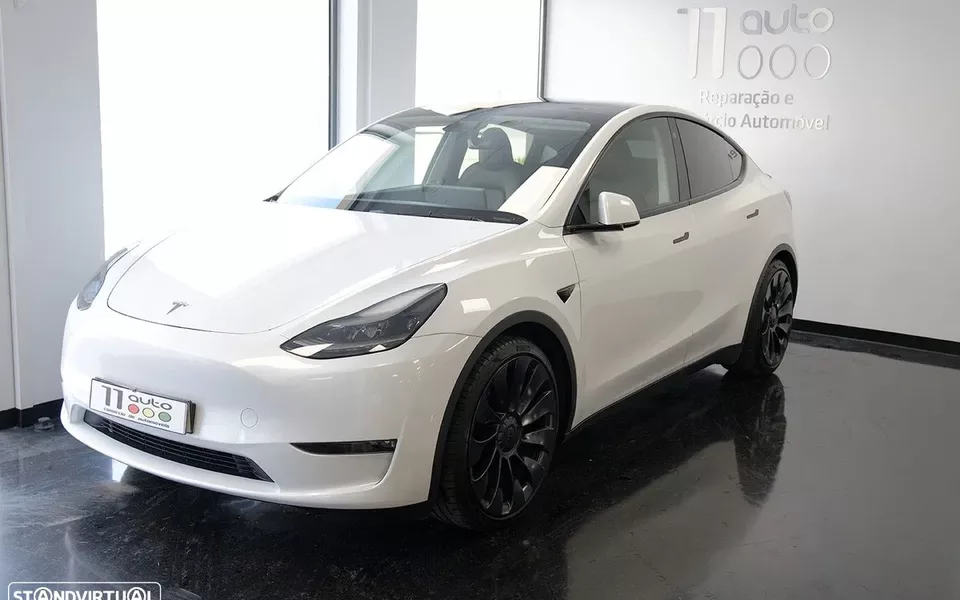 Tesla Model Y Performance Tração Integral