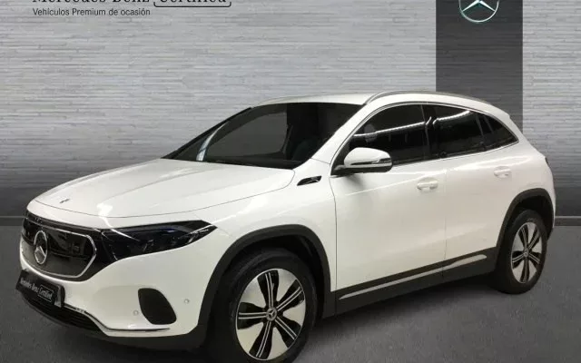 MERCEDES-BENZ EQA 250 Electric Art