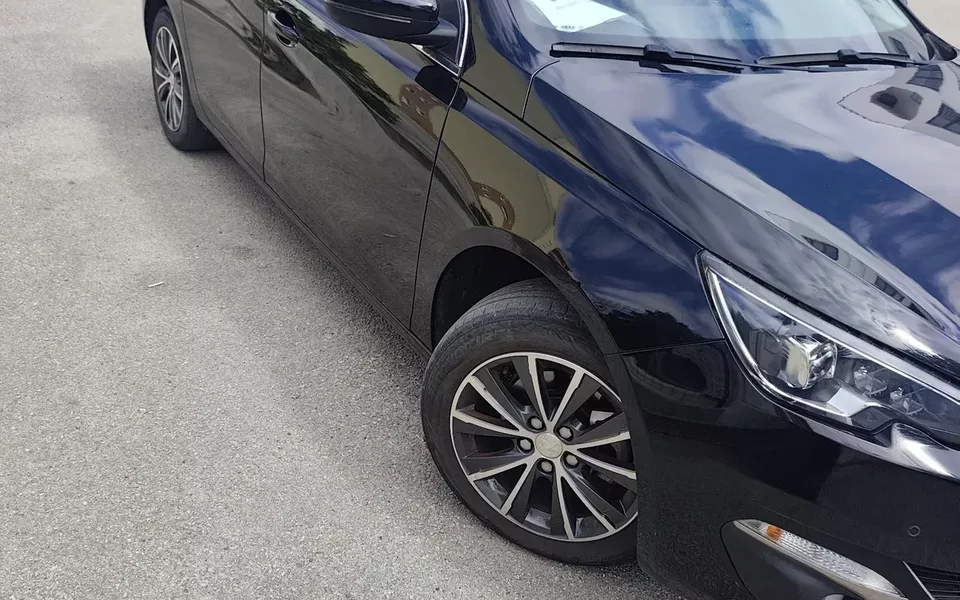 Peugeot 308 SW 1.6 BlueHDi Allure