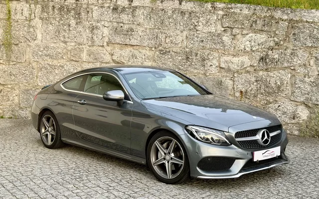 Mercedes-Benz C 220 d 9G-TRONIC AMG Line