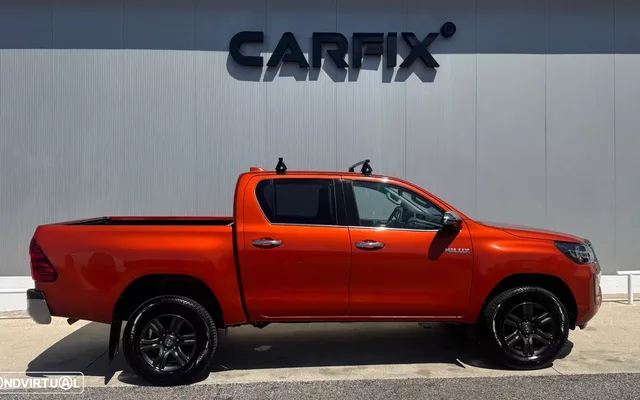 Toyota Hilux 2.4 D-4D 4WD Tracker
