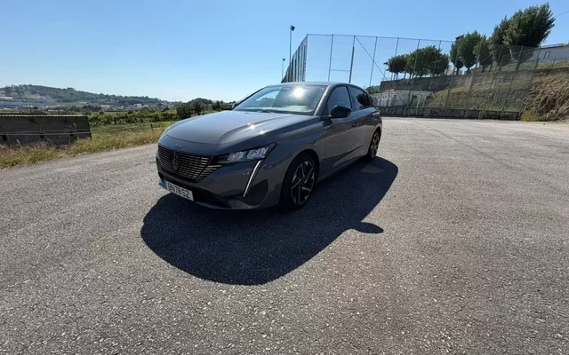 Peugeot 308