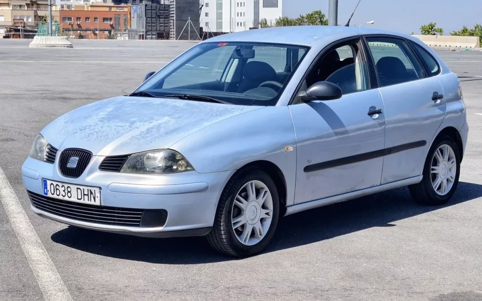 SEAT Ibiza Ibiza 1.9 SDi Reference - 2500€ en Granada