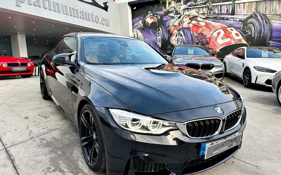 BMW M4 Auto